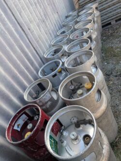 FORKLIFT PROPANE TANKS - Image 2